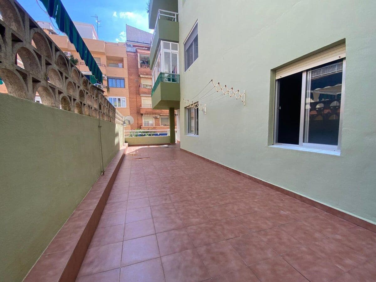 4 soveværelse Lejlighed til salg i Denia - € 265.000 (Ref: 9283542)