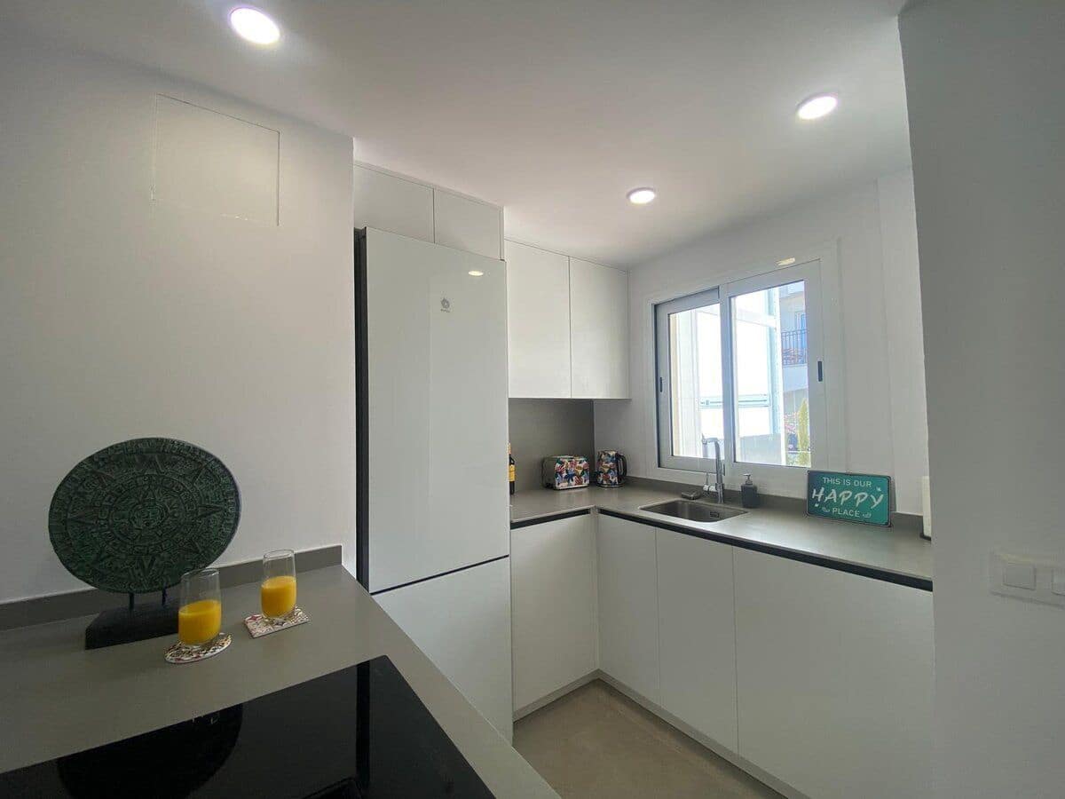 Piso de 2 habitaciones en Dénia en venta con piscina - 379.000 € (Ref: 9325515)