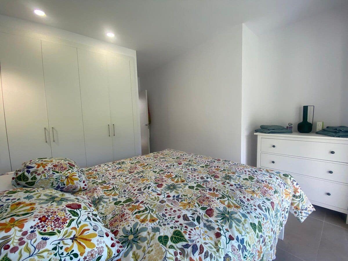 Piso de 2 habitaciones en Dénia en venta con piscina - 379.000 € (Ref: 9325515)