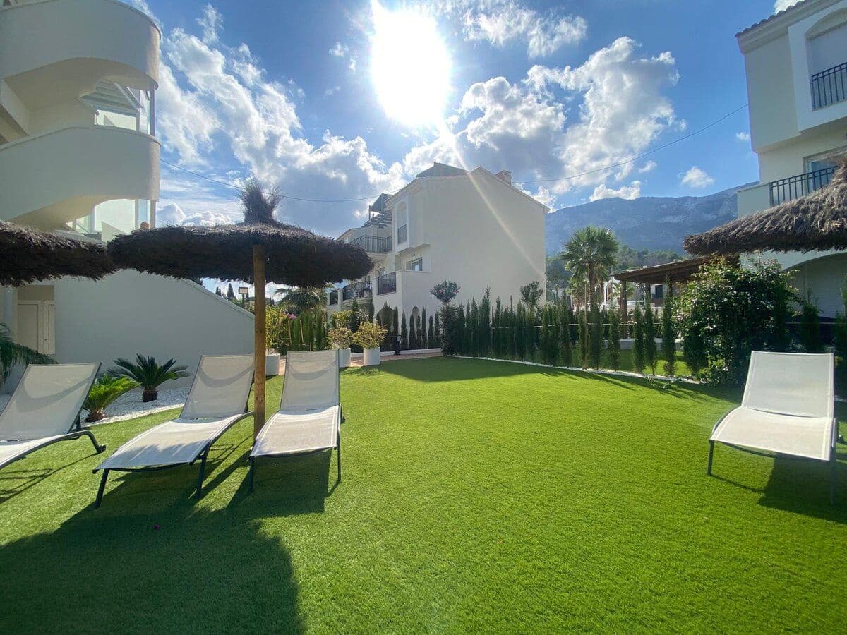 Piso de 2 habitaciones en Dénia en venta con piscina - 379.000 € (Ref: 9325515)