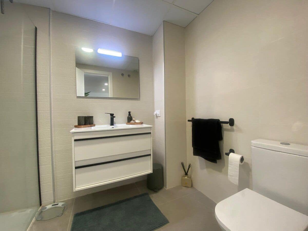 2 bedroom Flat for sale in Denia with pool - € 379,000 (Ref: 9325515)