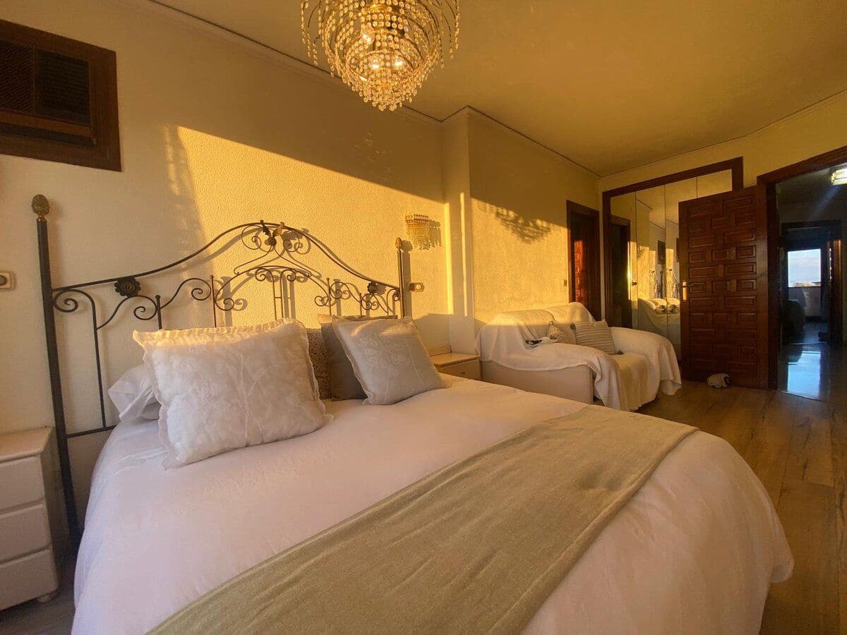 2 makuuhuone Kattohuoneisto myytävänä paikassa Denia mukana uima-altaan - 477 000 € (Ref: 9357882)