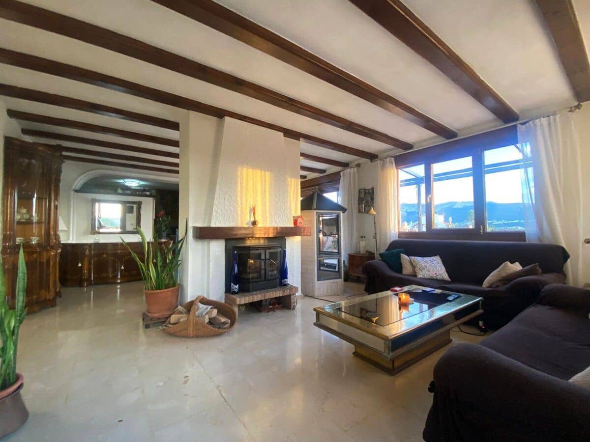 2 makuuhuone Kattohuoneisto myytävänä paikassa Denia mukana uima-altaan - 477 000 € (Ref: 9357883)