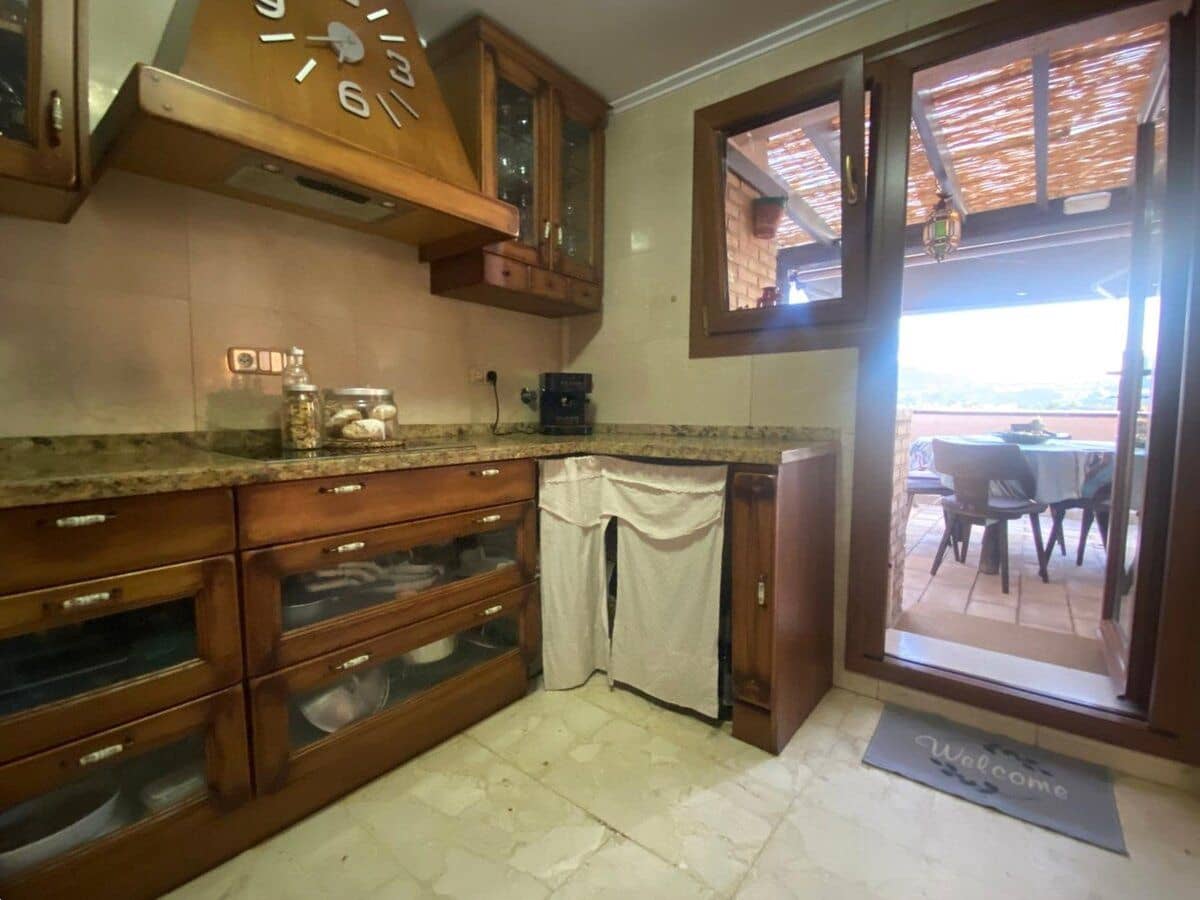 2 makuuhuone Kattohuoneisto myytävänä paikassa Denia mukana uima-altaan - 477 000 € (Ref: 9357883)