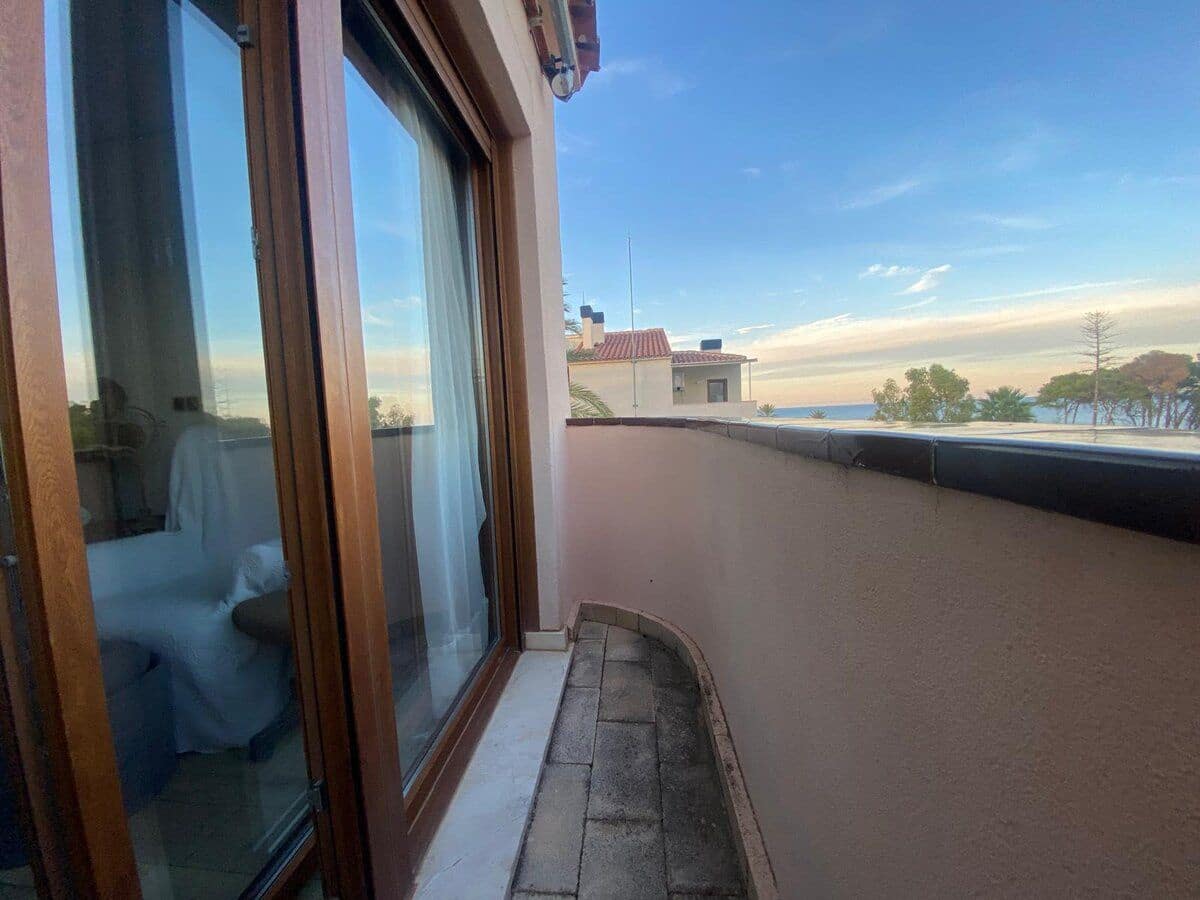 2 makuuhuone Kattohuoneisto myytävänä paikassa Denia mukana uima-altaan - 477 000 € (Ref: 9357883)