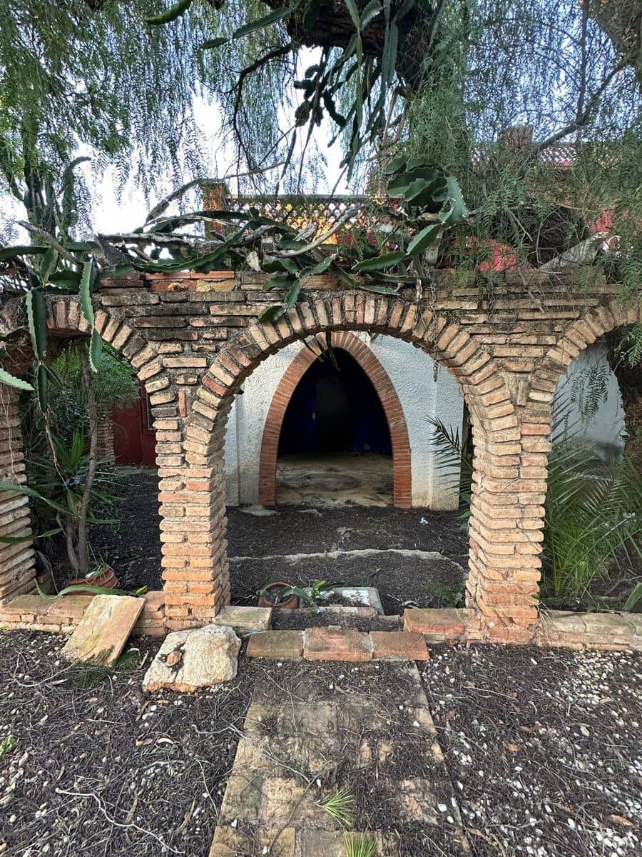 Chalet de 9 habitaciones en Dénia en venta - 817.000 € (Ref: 9414951)