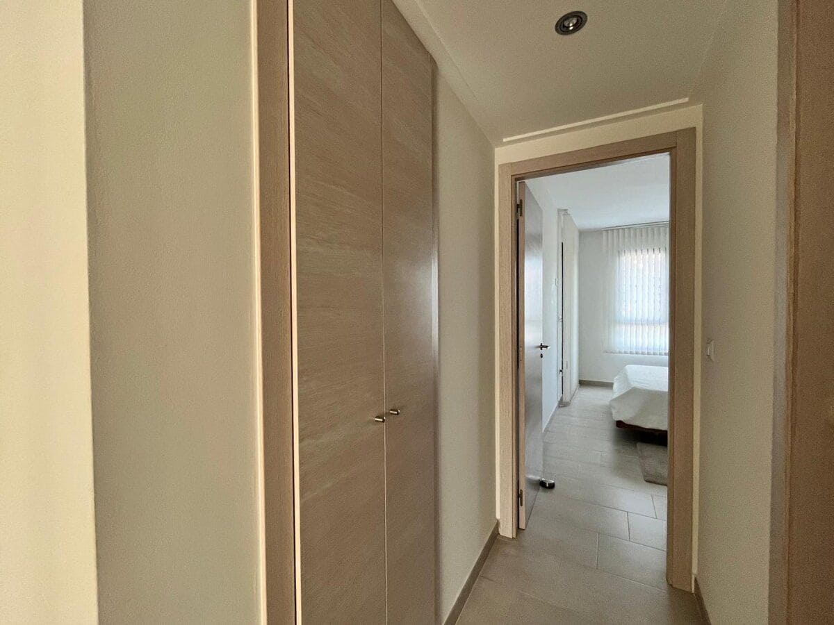 2 sovrum Lägenhet att hyra i Denia med pool - 900 € (Ref: 9606615)