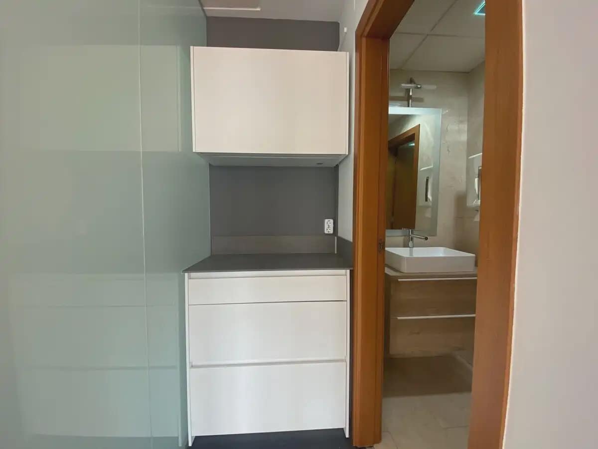 Office for rent in Denia - € 800 (Ref: 9650451)