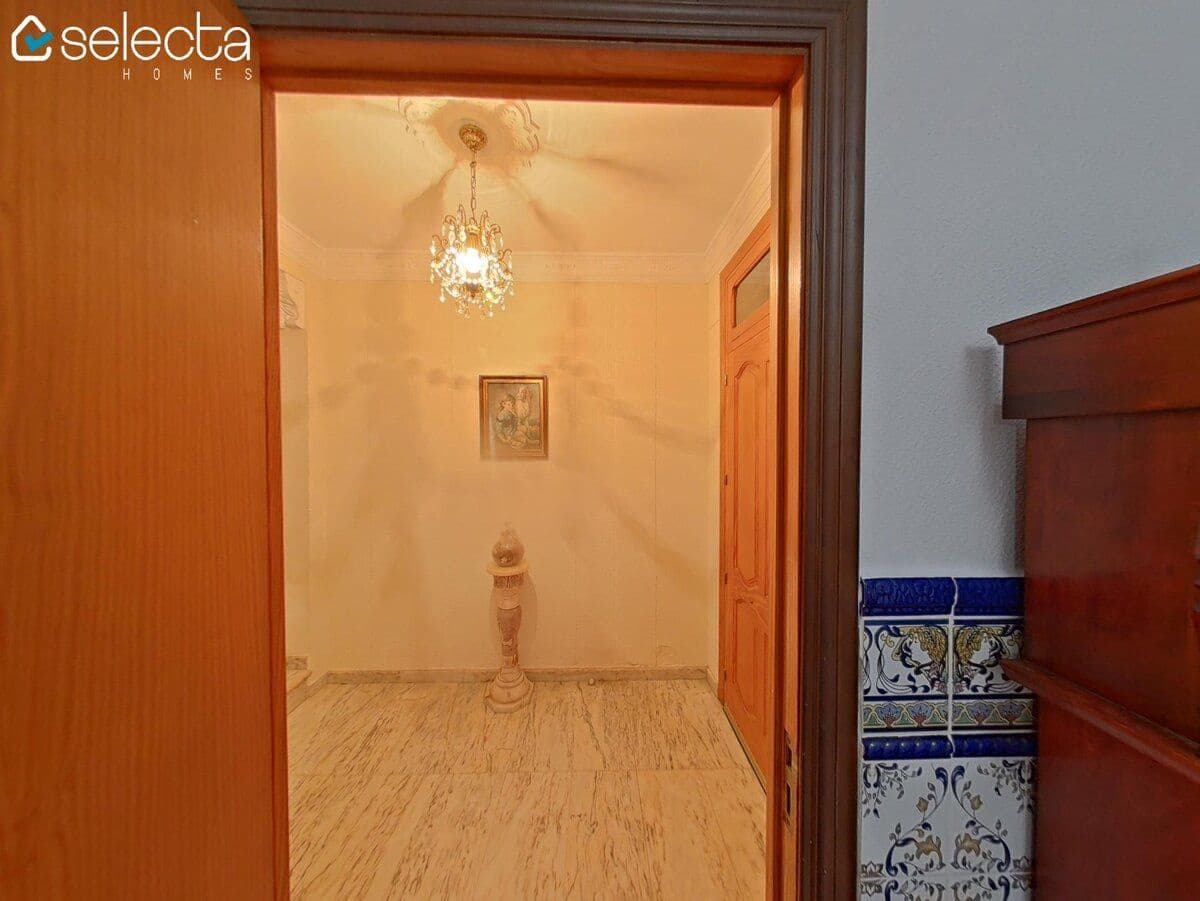 5 soveværelse Byhus til salg i Denia - € 299.000 (Ref: 9650829)