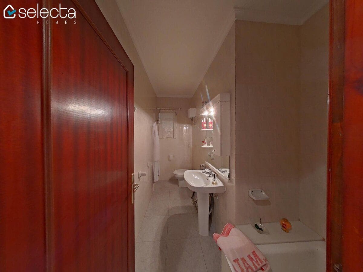 5 soveværelse Byhus til salg i Denia - € 299.000 (Ref: 9650829)