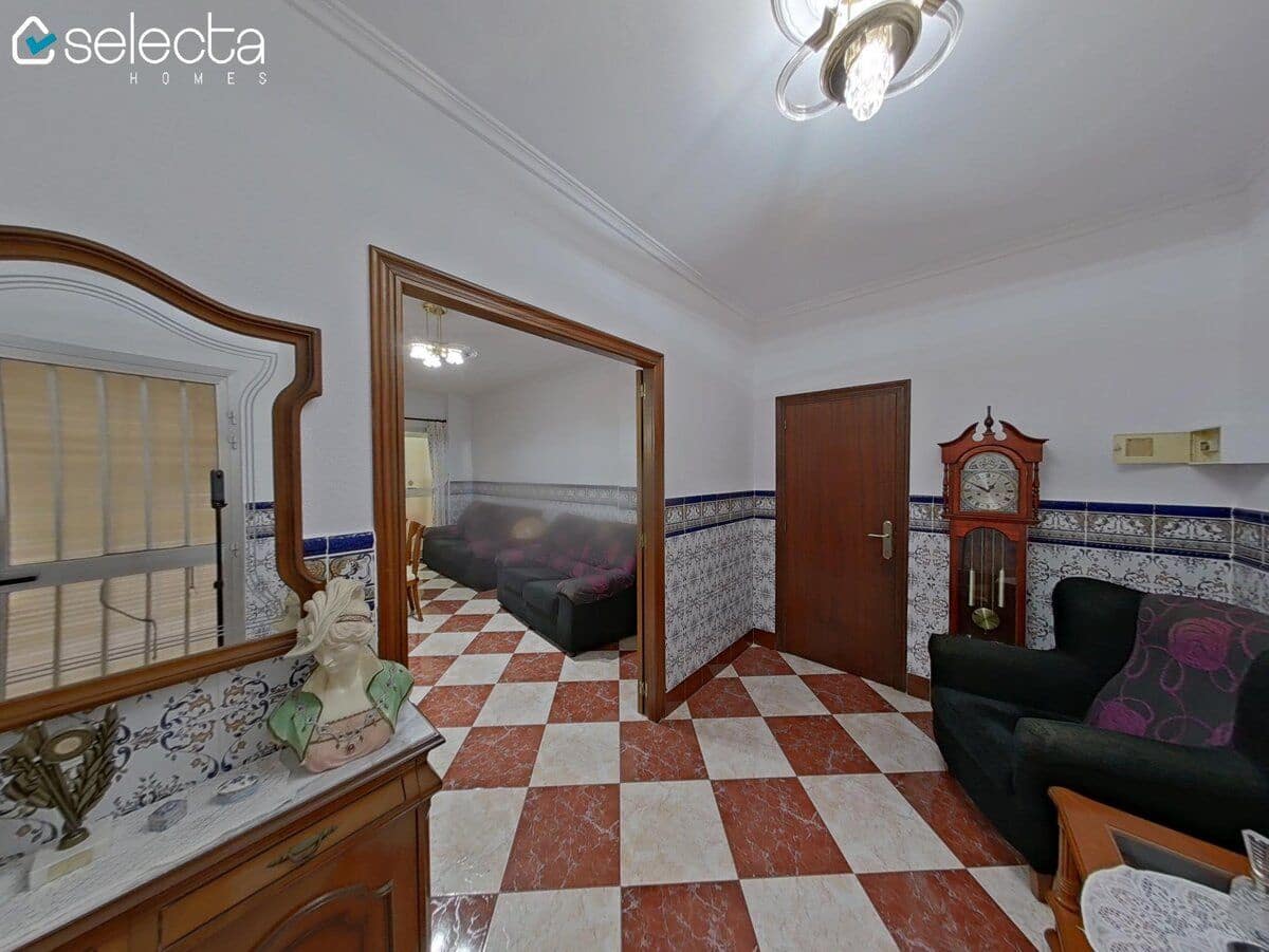 5 soveværelse Byhus til salg i Denia - € 299.000 (Ref: 9650829)