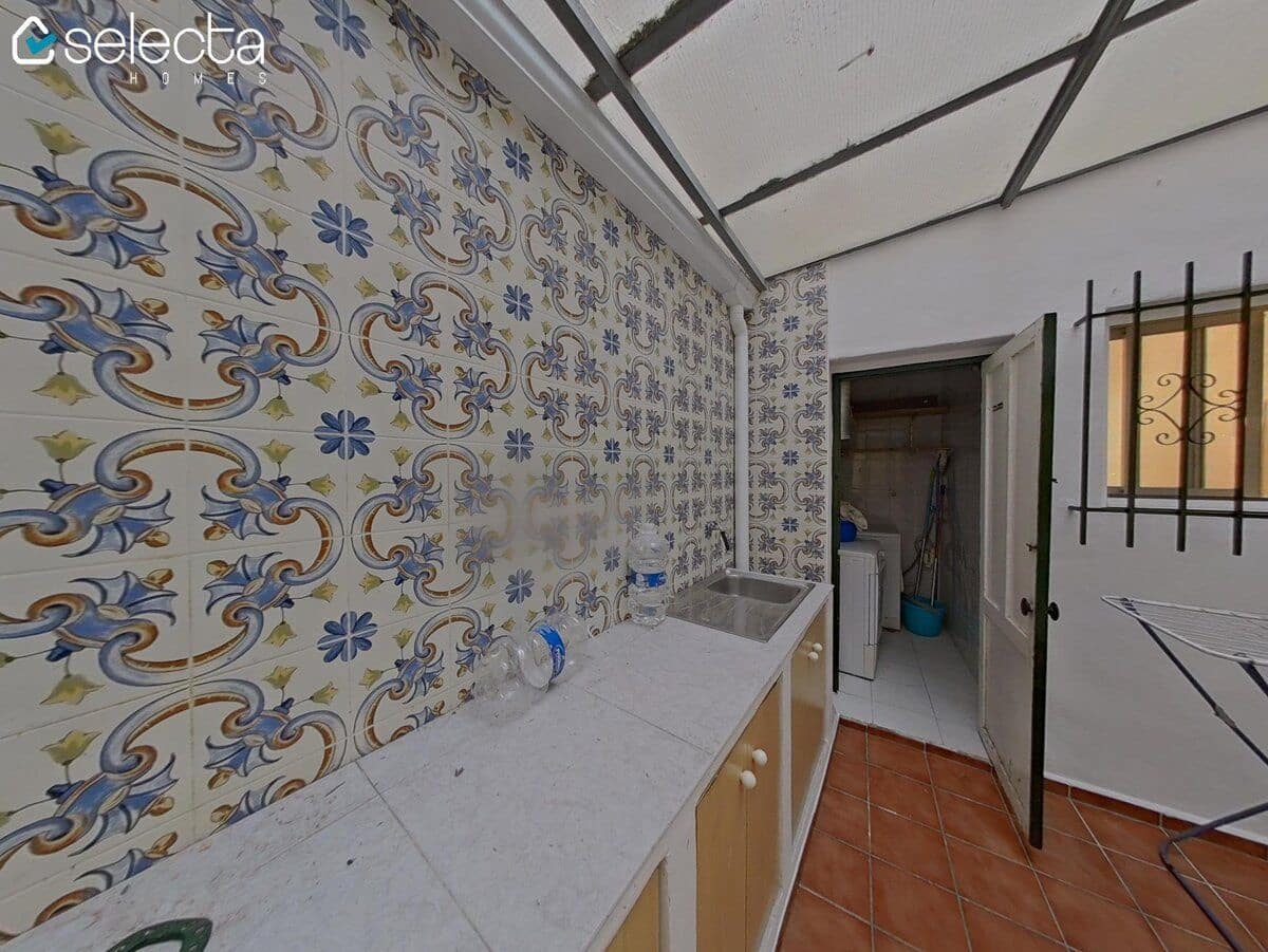 5 soveværelse Byhus til salg i Denia - € 299.000 (Ref: 9650829)