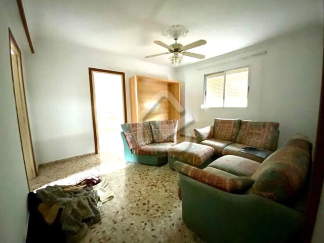 Villa for sale in Benidoleig - € 210,000 (Ref: 9722597)