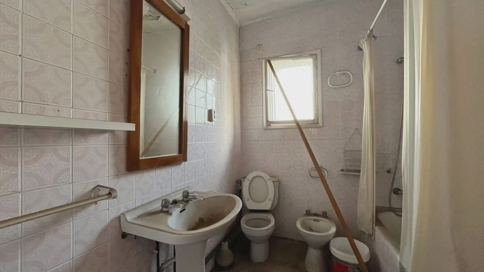 Kommersiell til salgs i Denia - € 550 000 (Ref: 9735963)