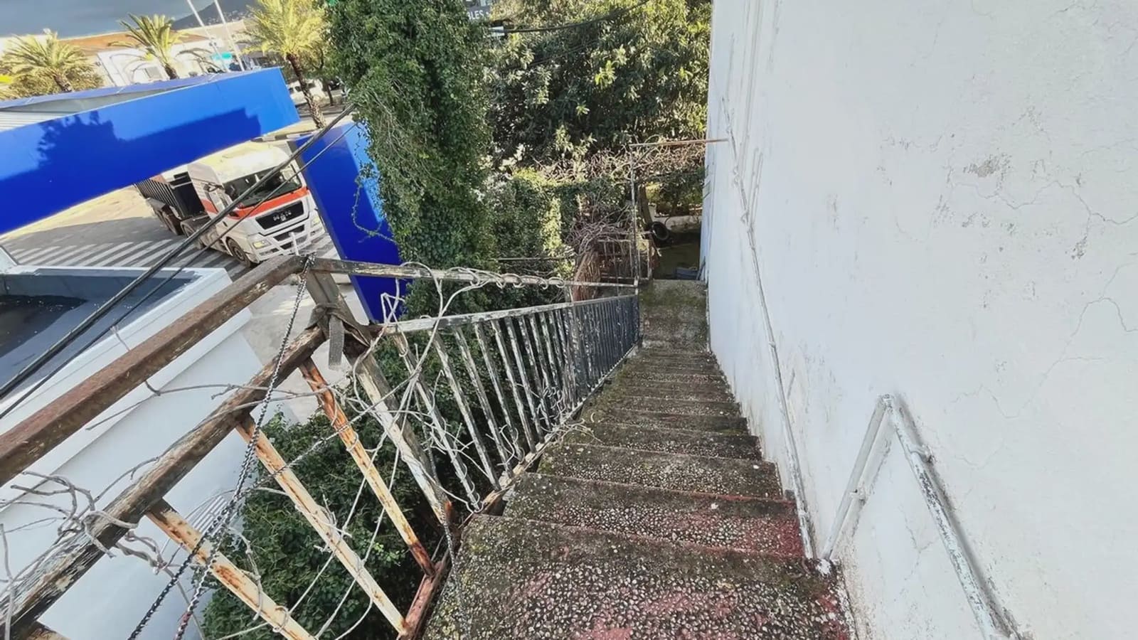 Kommersiell til salgs i Denia - € 550 000 (Ref: 9735963)