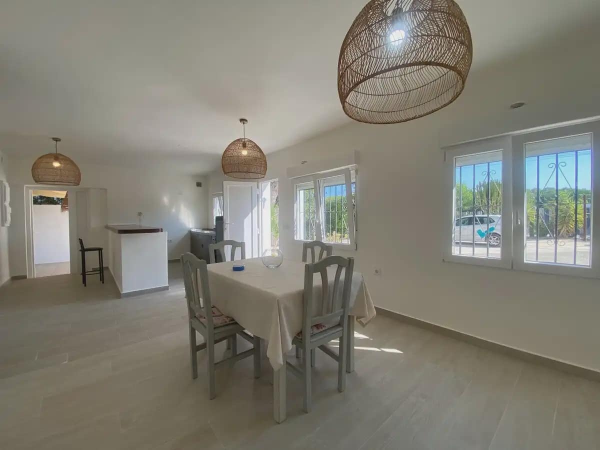 5 bedroom Villa for sale in Denia - € 590,000 (Ref: 9737292)