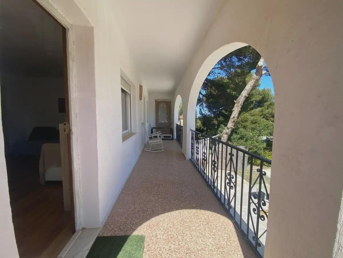 5 bedroom Villa for sale in Denia - € 590,000 (Ref: 9737292)