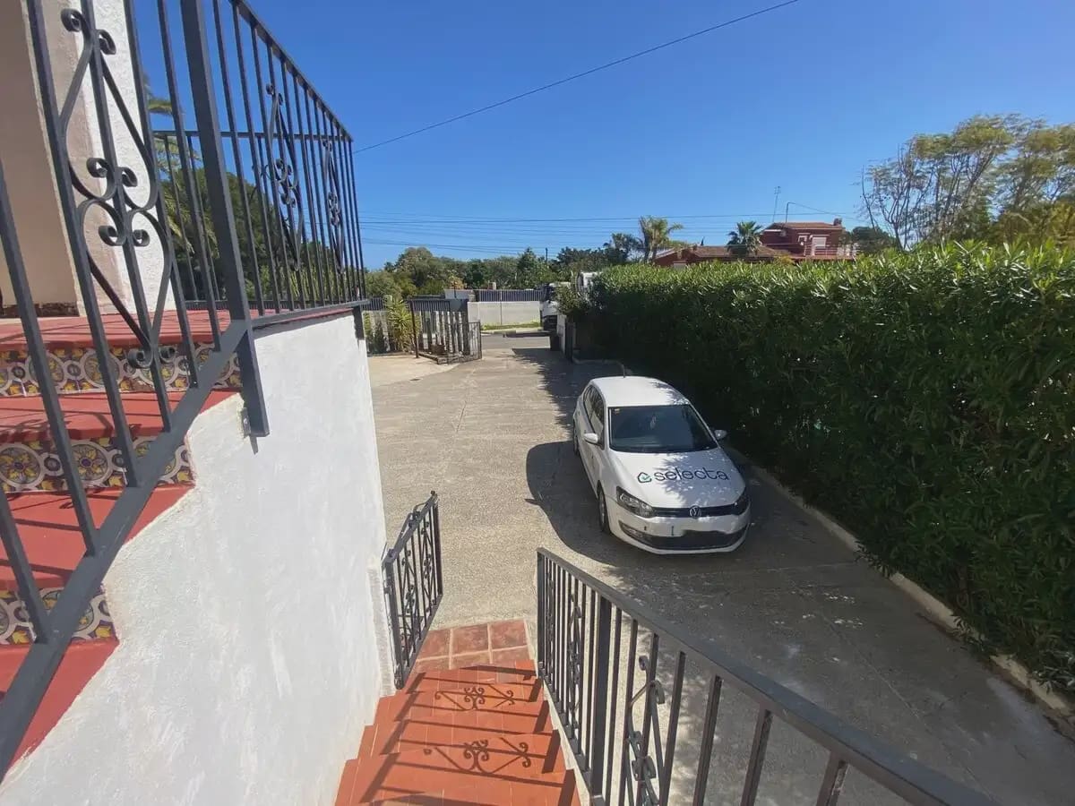 5 bedroom Villa for sale in Denia - € 590,000 (Ref: 9737292)