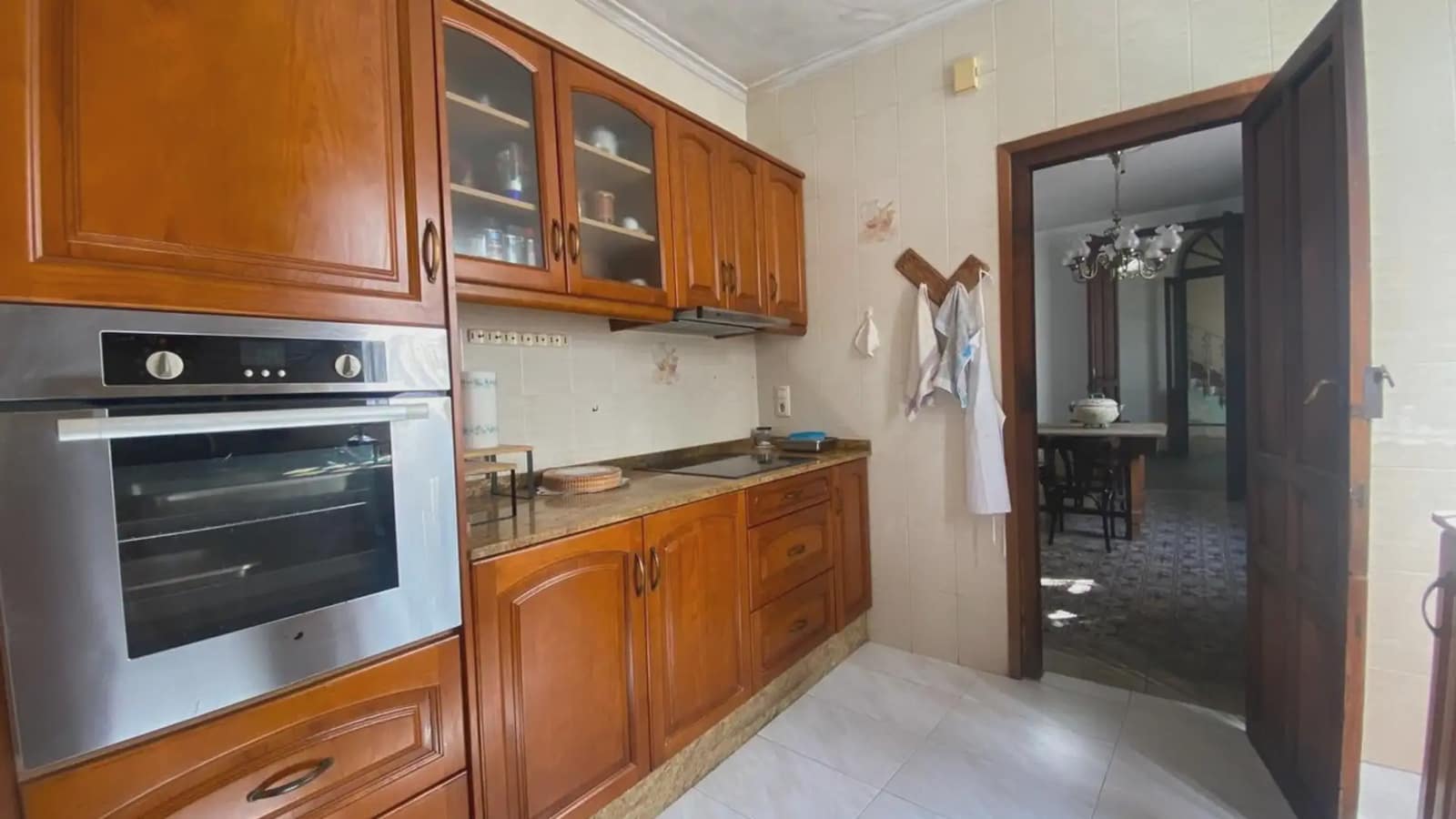 8 bedroom Townhouse for sale in Gata de Gorgos - € 339,000 (Ref: 9737293)