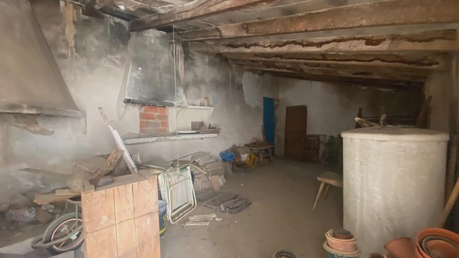 8 bedroom Townhouse for sale in Gata de Gorgos - € 339,000 (Ref: 9737293)