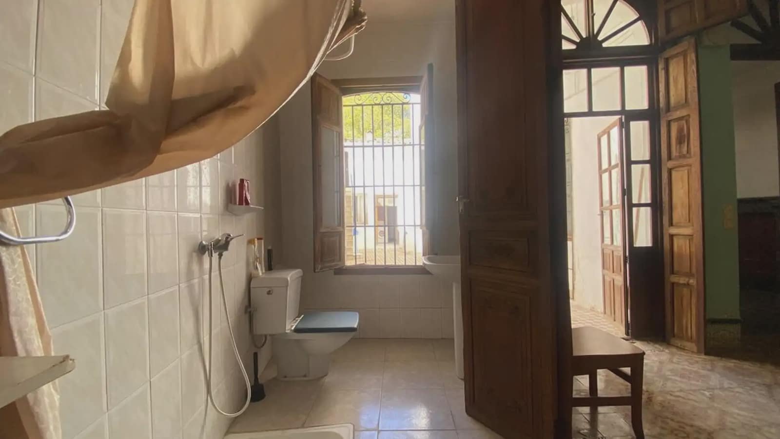 8 bedroom Townhouse for sale in Gata de Gorgos - € 339,000 (Ref: 9737293)