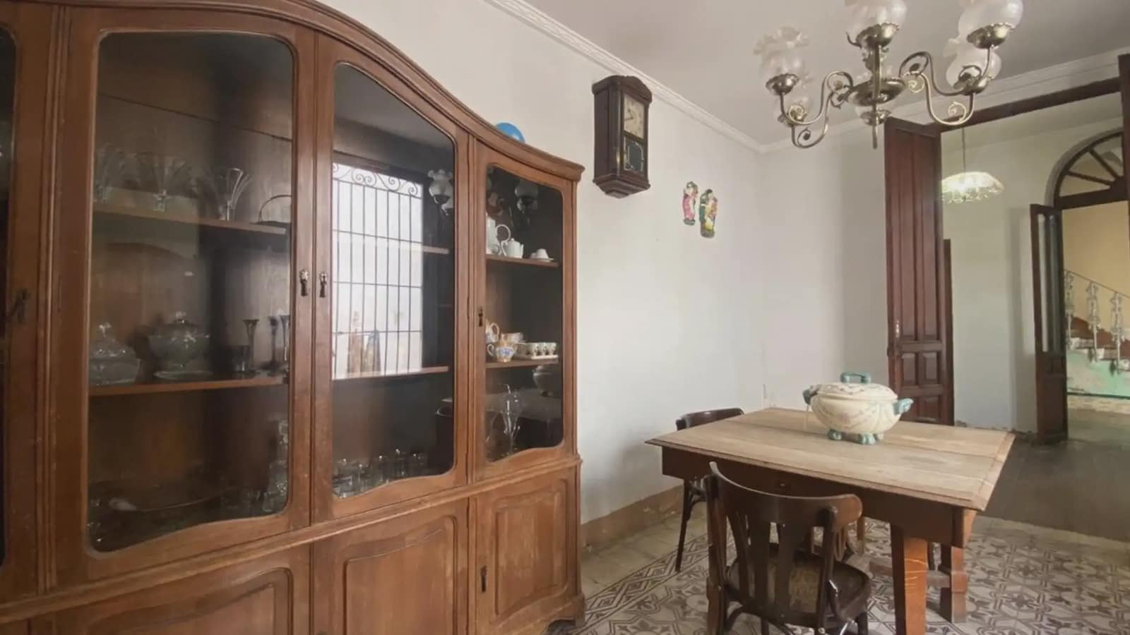 8 bedroom Townhouse for sale in Gata de Gorgos - € 339,000 (Ref: 9737293)