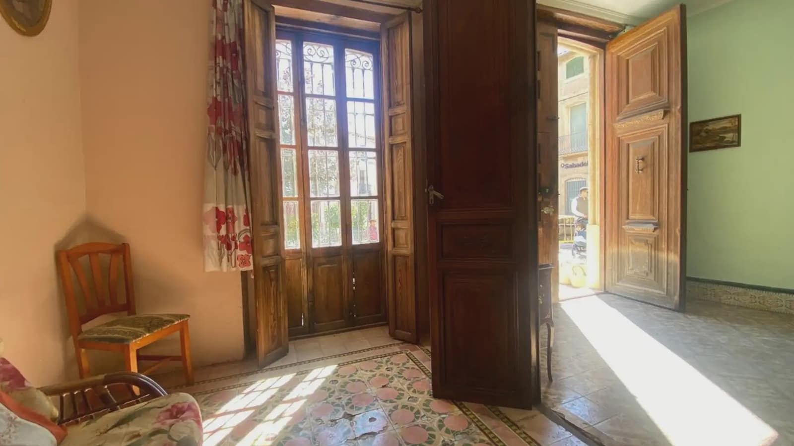 8 bedroom Townhouse for sale in Gata de Gorgos - € 339,000 (Ref: 9737293)