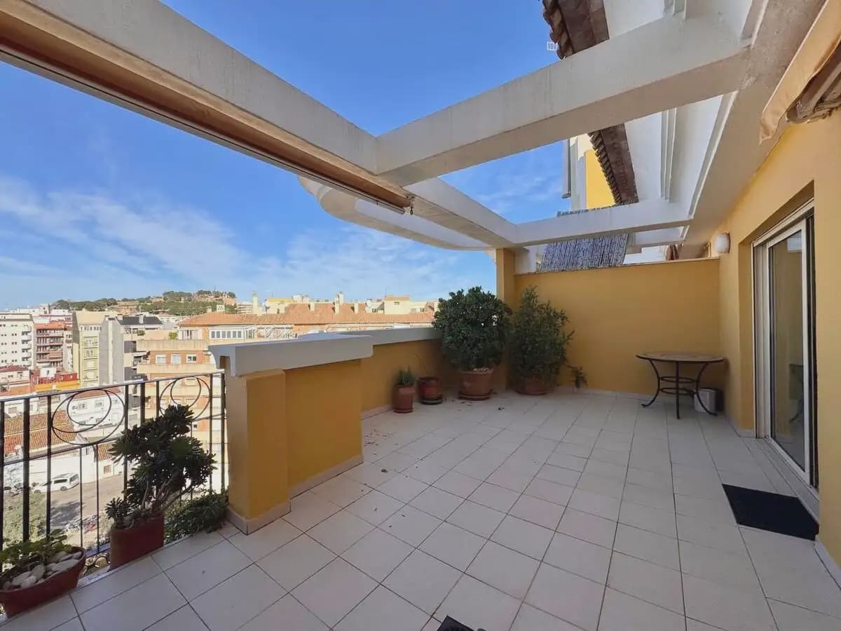 3 soveværelse Penthouse til salg i Denia med swimmingpool - € 390.000 (Ref: 9789428)
