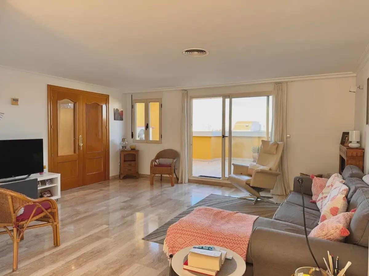 3 soveværelse Penthouse til salg i Denia med swimmingpool - € 390.000 (Ref: 9789428)