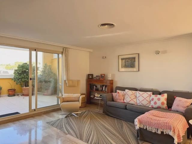3 soveværelse Penthouse til salg i Centro Urbano, Dénia med swimmingpool - € 390.000 (Ref: 9789428)