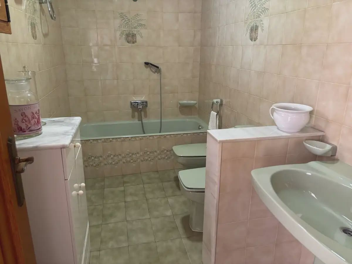 3 bedroom Townhouse for sale in Pedreguer - € 250,000 (Ref: 9860665)