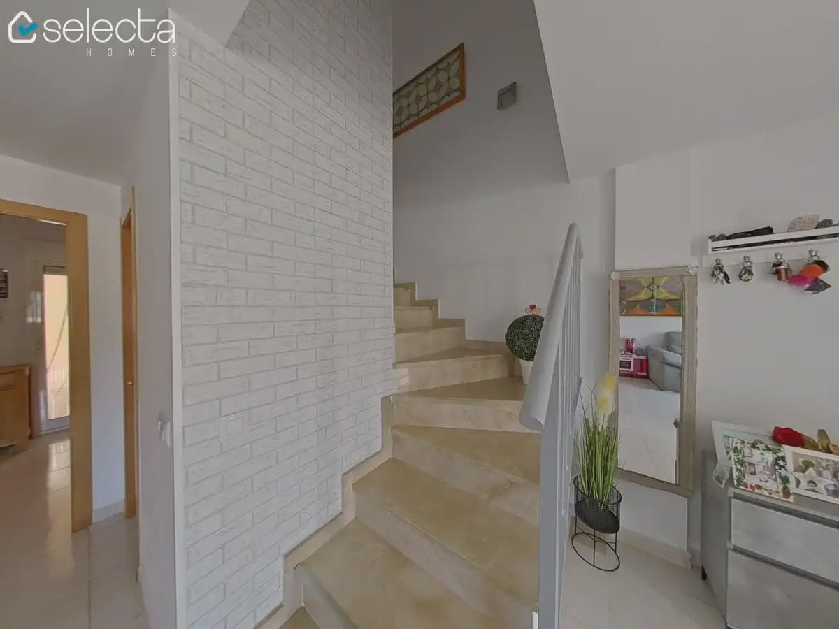 3 bedroom Terraced Villa for sale in Sagra with pool garage - € 225,000 (Ref: 9928151)