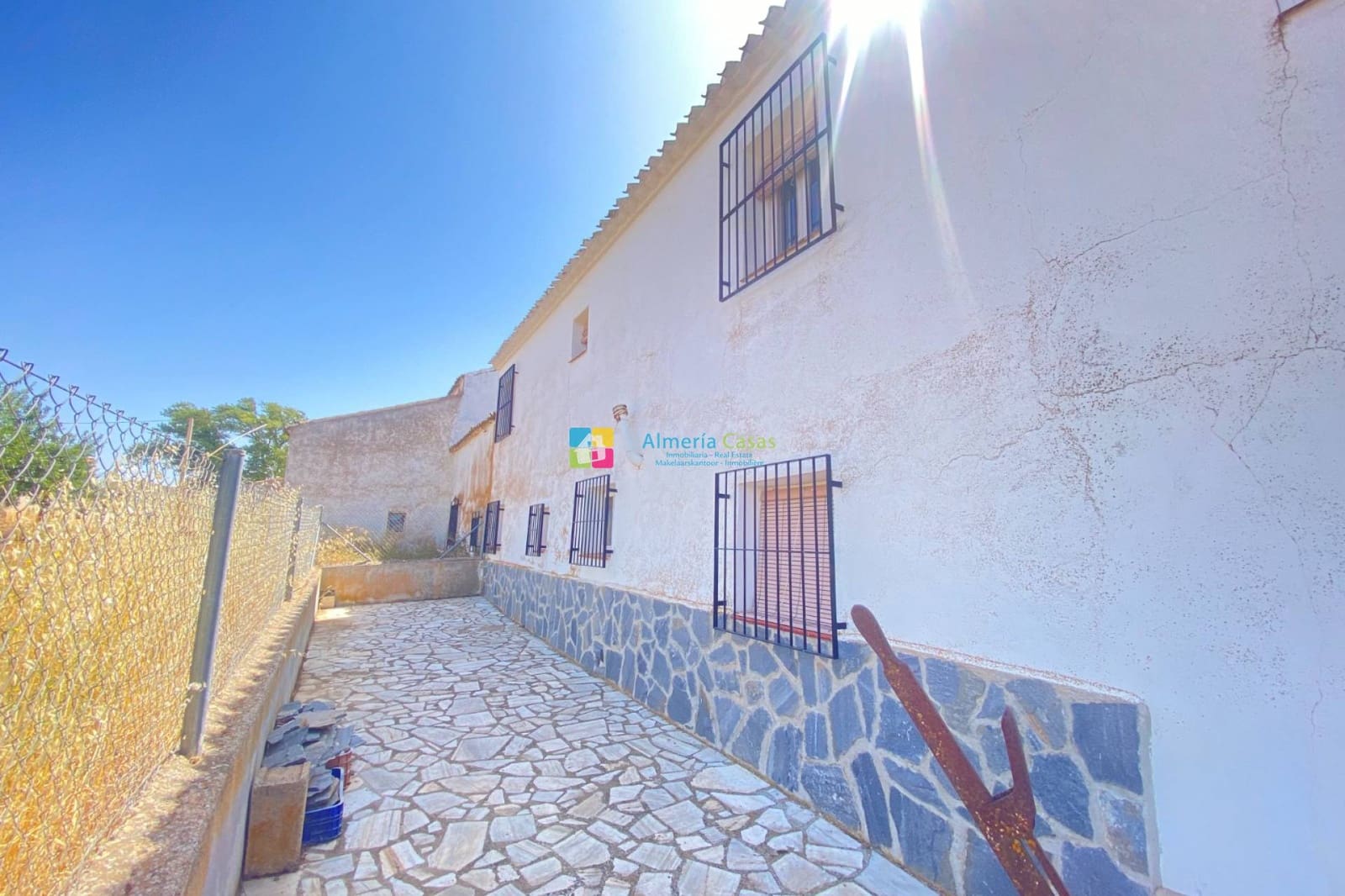 7 bedroom Finca/Country House for sale in Oria with garage - € 180,000 (Ref: 10009720)