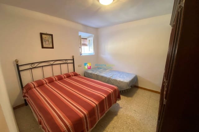 7 quarto Quinta/Casa Rural para venda em Oria com garagem - 180 000 € (Ref: 10009720)