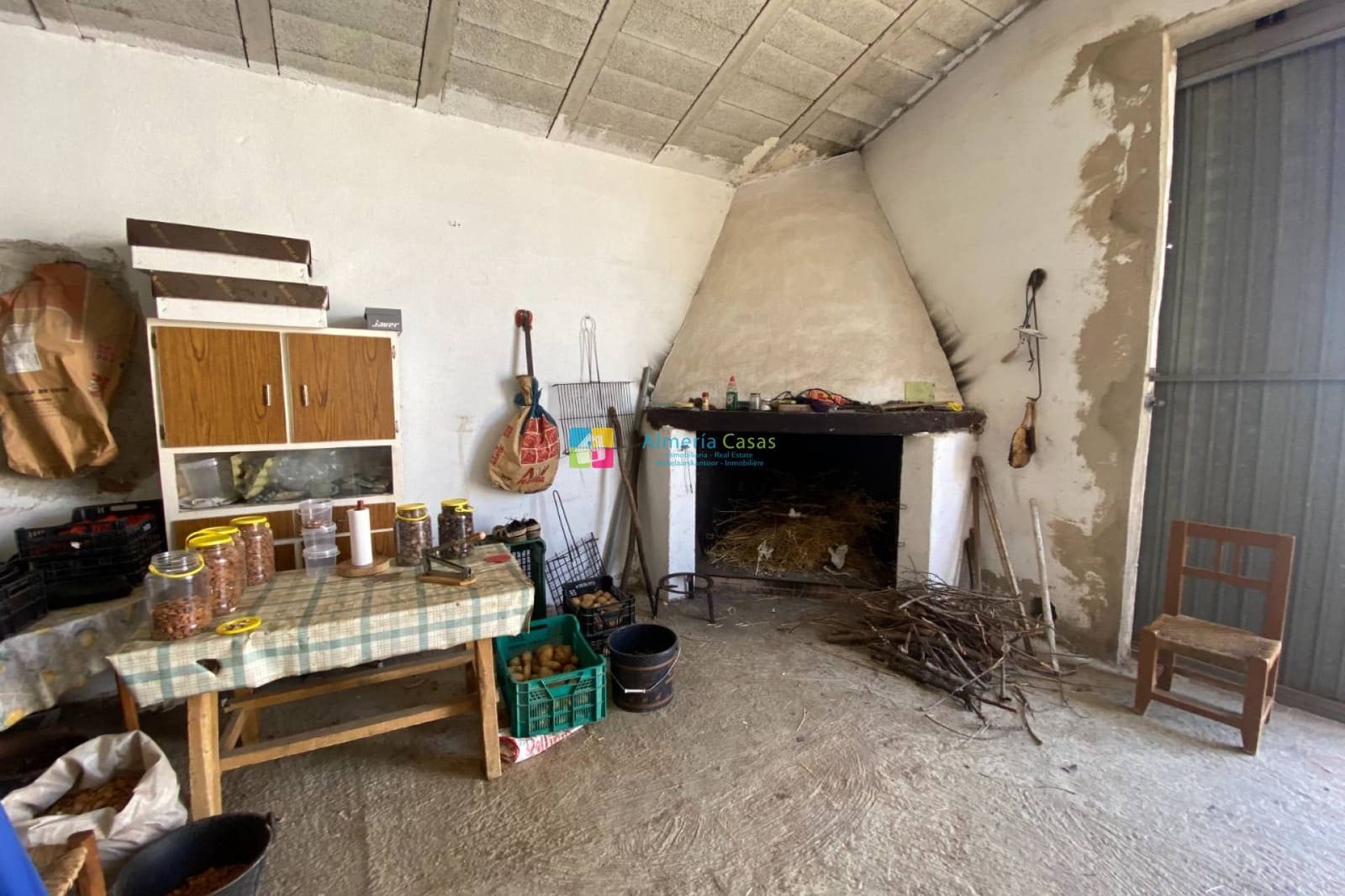 7 bedroom Finca/Country House for sale in Oria with garage - € 180,000 (Ref: 10009720)