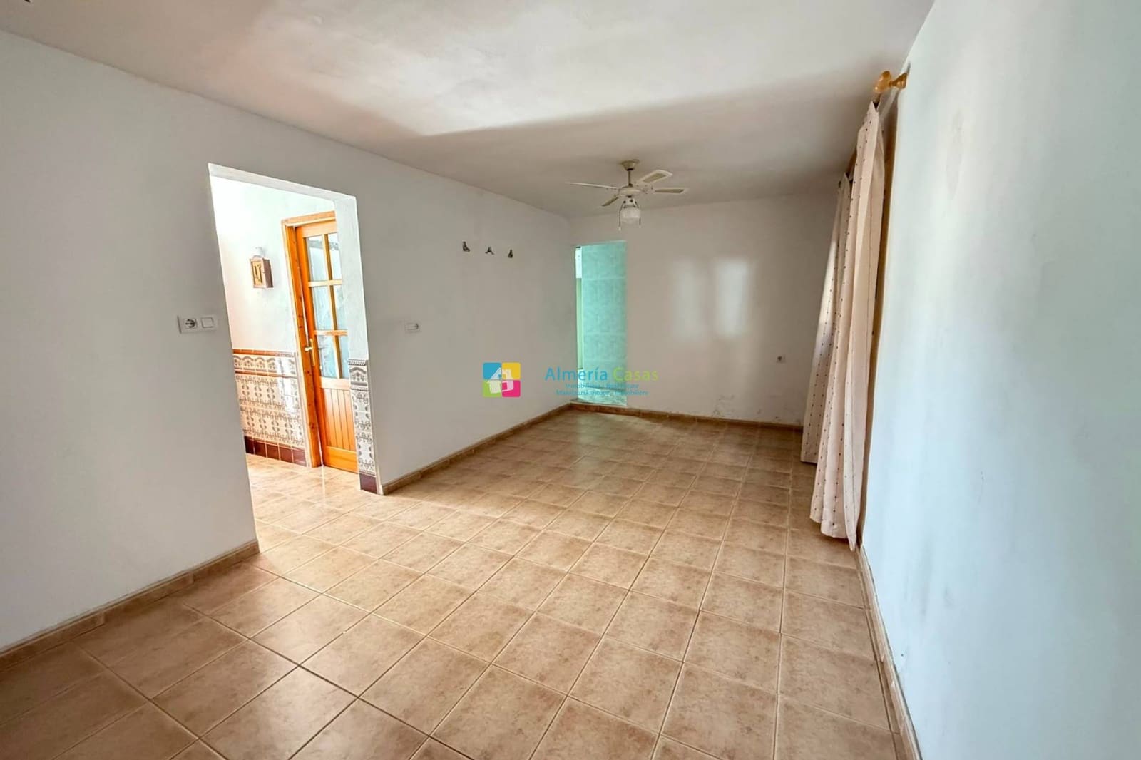 5 quarto Casa em Banda para venda em Oria com garagem - 125 000 € (Ref: 10012468)
