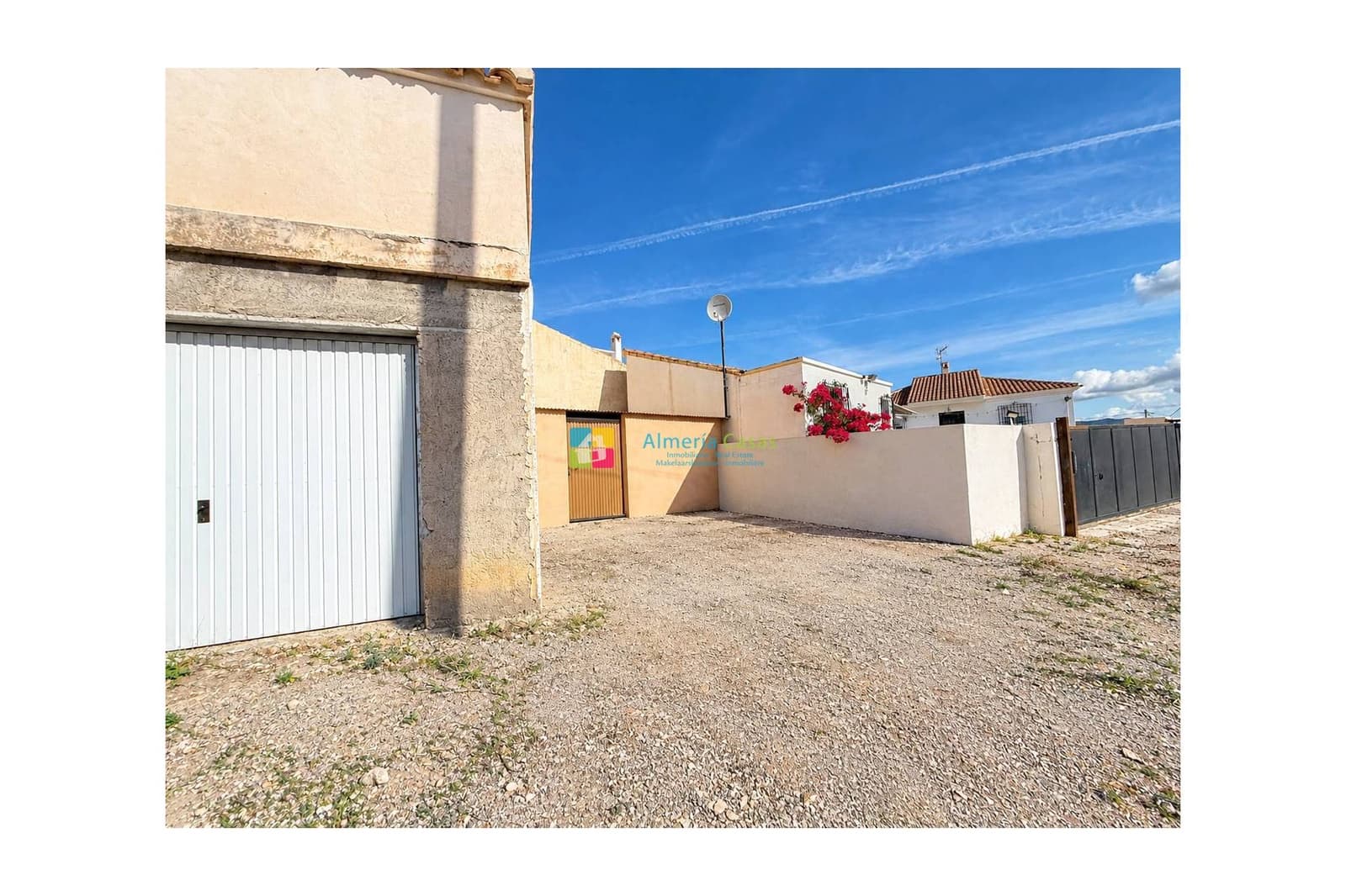 6 soveværelse Villa til salg i Cantoria med garage - € 329.000 (Ref: 10014662)
