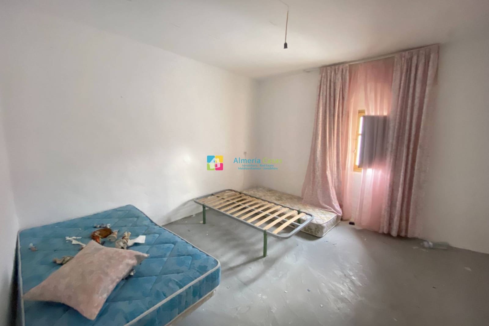 4 bedroom Townhouse for sale in Armuna de Almanzora - € 35,000 (Ref: 10015819)