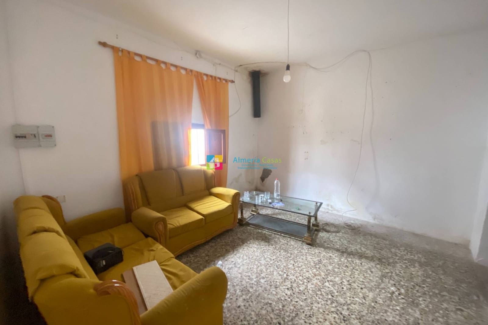 4 bedroom Townhouse for sale in Armuna de Almanzora - € 35,000 (Ref: 10015819)