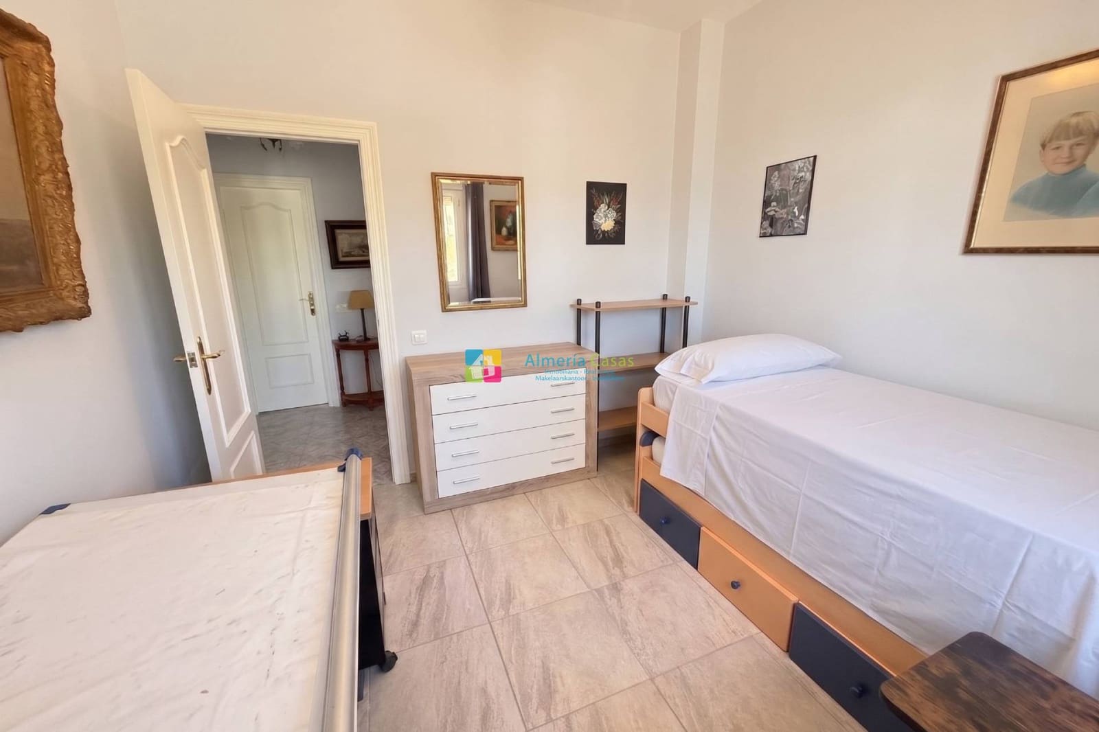 3 bedroom Villa for sale in Albox with pool garage - € 365,000 (Ref: 10034305)