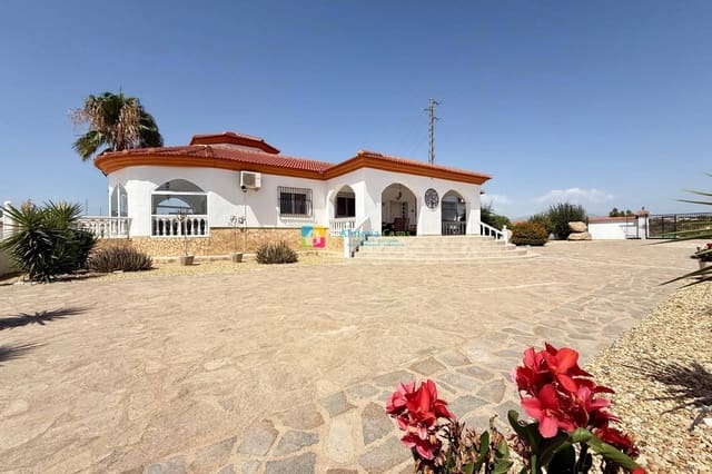 3 bedroom Villa for sale in Albox with pool garage - € 365,000 (Ref: 10034305)