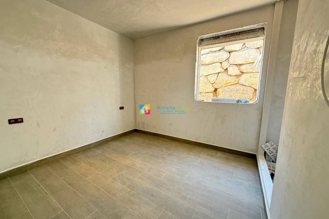 3 Zimmer Villa zu verkaufen in Los Huevanillas, Arboleas mit Pool - 280.000 € (Ref: 10062638)
