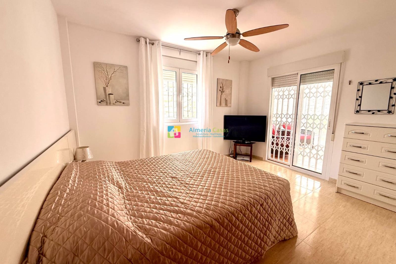 3 Zimmer Villa zu verkaufen in Arboleas mit Pool - 320.000 € (Ref: 10073215)