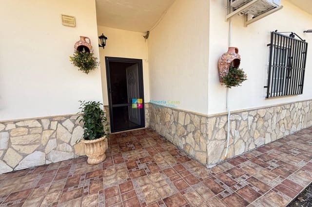 3 Zimmer Villa zu verkaufen in Pocicas, Albox mit Pool Garage - 269.000 € (Ref: 10078939)