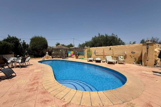 5 Zimmer Haus zu verkaufen in Huércal-Overa mit Pool - 255.000 € (Ref: 10098794)