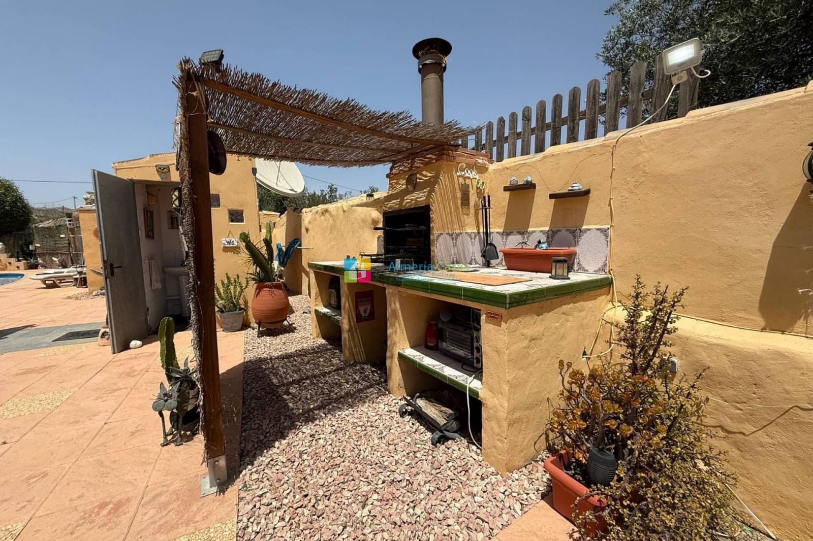 5 Zimmer Haus zu verkaufen in Huercal-Overa mit Pool - 255.000 € (Ref: 10098794)