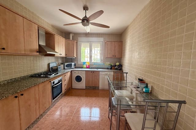 3 bedroom Villa for sale in Arboleas with pool - € 320,000 (Ref: 10098795)