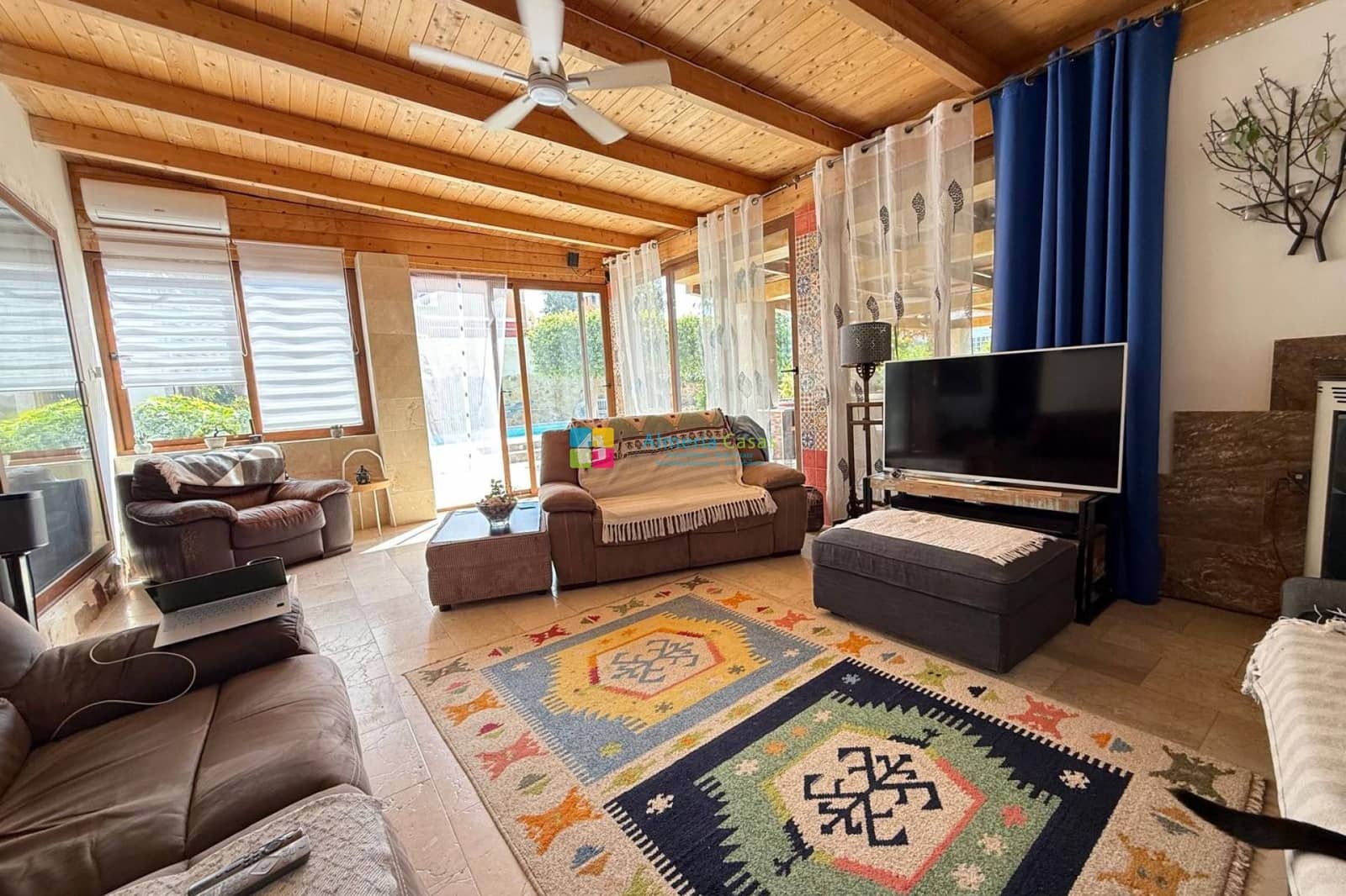 6 bedroom Townhouse for sale in Cantoria with pool garage - € 445,000 (Ref: 10098949)