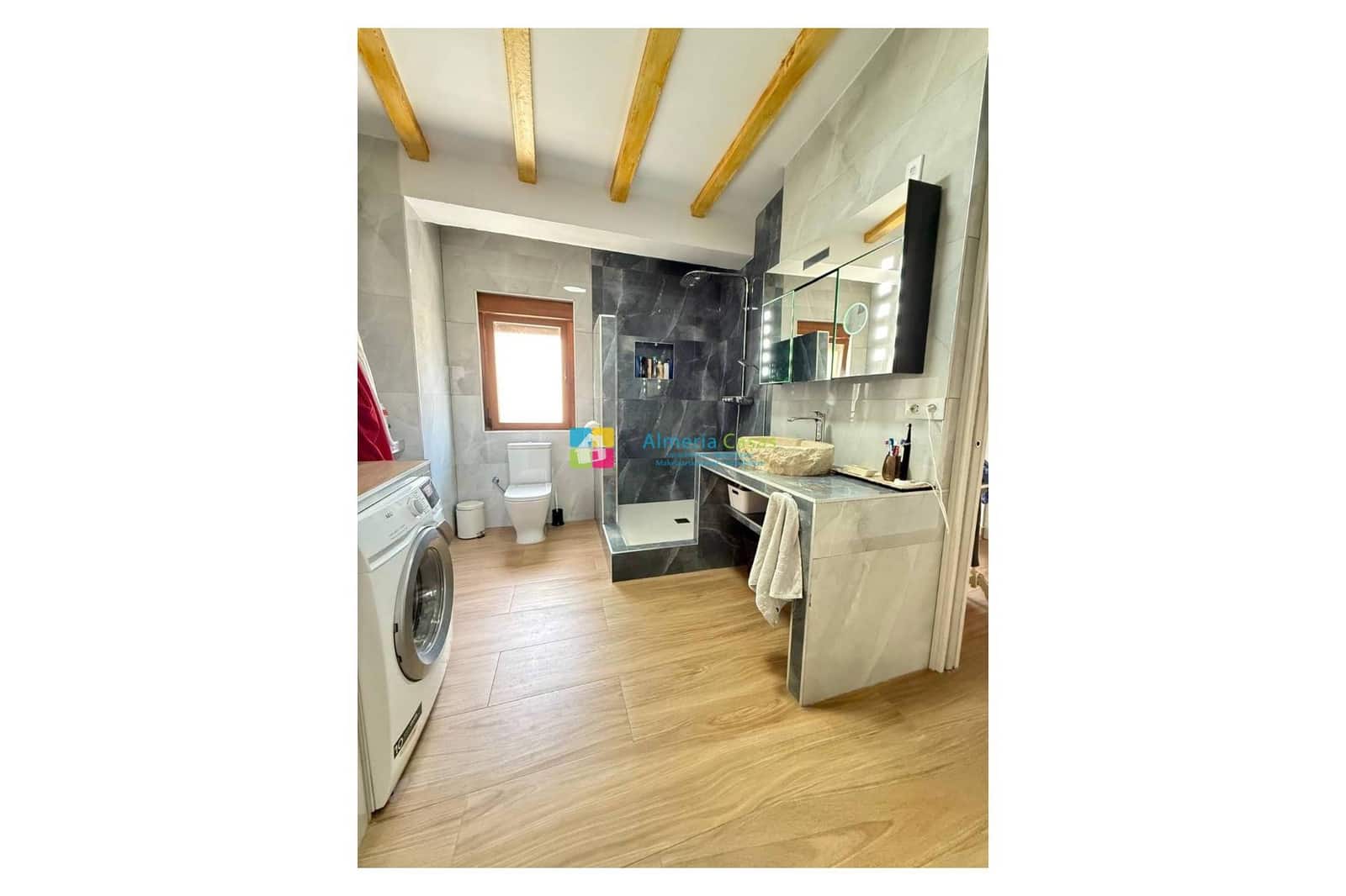 6 bedroom Townhouse for sale in Cantoria with pool garage - € 445,000 (Ref: 10098949)