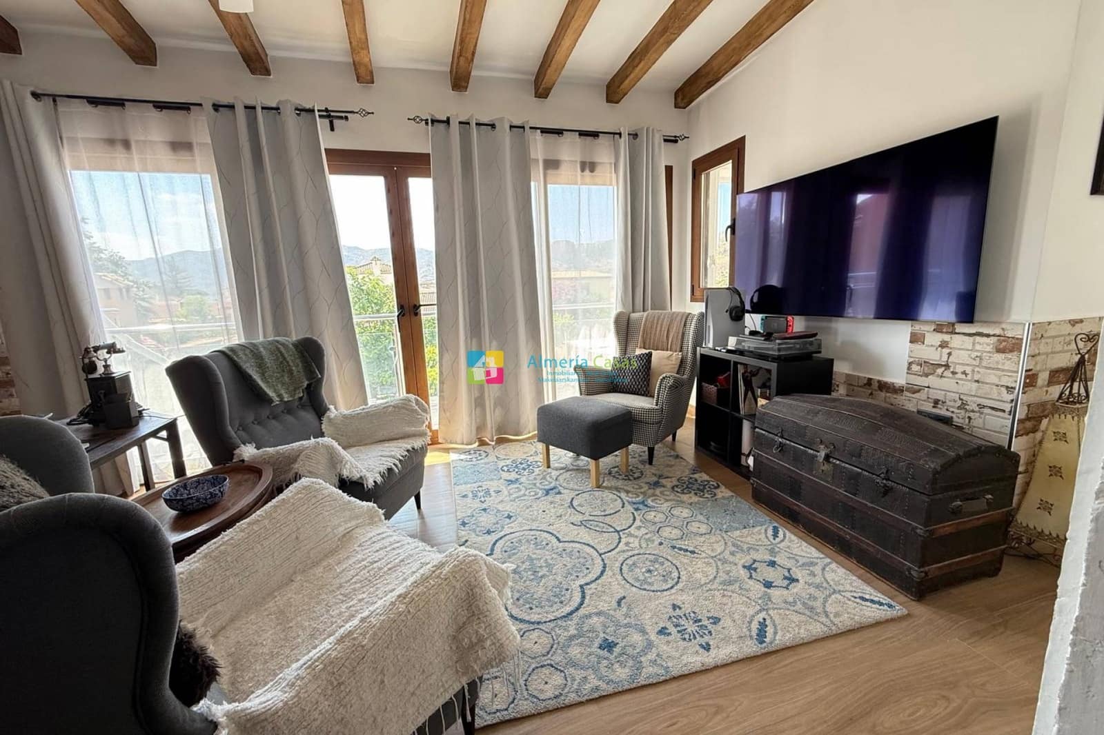 6 bedroom Townhouse for sale in Cantoria with pool garage - € 445,000 (Ref: 10098949)